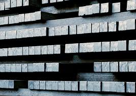 Steel for heavy equipment that supports serious weight