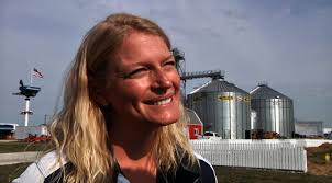 In this unedited interview, Ken talks to Farm Progress Publications&#39; Dena Morgan about what goes into the Farm Progress Show, as well as what we can expect ... - Dena-Morgan-Farm-Progress-Companies1-470x260