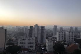 Tempo seco deve acabar em SP nesta quarta (22) com avanço de frente fria do sul