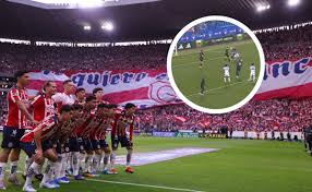 A Chivas le costó una fortuna, fracasó y hoy marcó el gol más bonito de toda la MLS