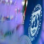 forecasts 7.4% growth India FY19