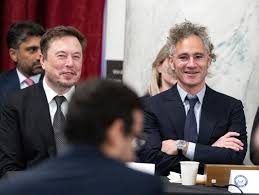 Alex Karp: Die Tech-Mogule setzen auf Regime-Change – Meinung