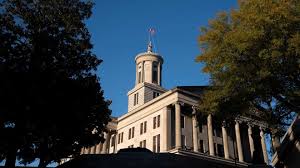 Tennessee Senate aprueba mandato para exhibir los Diez Mandamientos en escuelas públicas