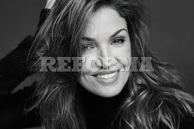 Muere la actriz Nadia Farès tras un accidente en una piscina