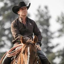 24 Actors ‘Yellowstone’ Creator Taylor Sheridan Can’t Stop Hiring