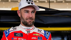 ¡Bomba en NASCAR! ¿SVG se Queda Más Tiempo del que Pensabas? - Imagen principal del artículo
