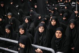 عکس/ حضور سحر امامی در مراسم شام غریبان حسینی در حسینیه امام خمینی(ره)