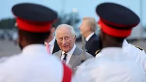 King arrives in Bermuda after ending US trip with visit to small town America
