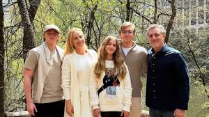 CARAS Brasil - News update