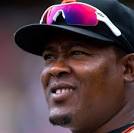 GREAT MOVE: Giants bring back Juan Uribe - Mangin Photography Archive - 85125468BM_Rockies_Giants220-575x571