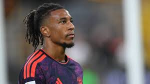 Com proposta excepcional, Bayern de Munique seduz Olise para afastá-lo do Real Madrid