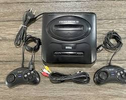 Imagem de Mega Drive 3 console (Brazil), Mega Drive 3 (Brasil):Uma versão relançada do Mega Drive original pela Tectoy em 1998