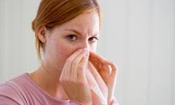 It&#39;s quite common, yet highly annoying -- a runny nose. Your nose drips when your nasal tissues and blood vessels produce excess fluid or mucus, ... - 10-reasons-runny-nose-1