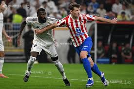 Fotbal: Real Madrid a trecut de Atletico Madrid (2-1) și va juca finala Supercupei Spaniei