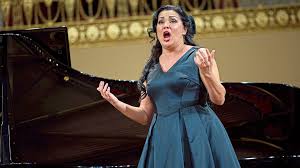 Anna Netrebko: Proteste gegen Auftritt in Berlin – Gergijew-Konzert abgesagt