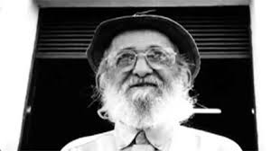 Conhecido por ser o mais célebre educador brasileiro, Paulo Freire criou o método de alfabetização de adultos, que leva o seu nome. - RB_Paulo-Freire-2