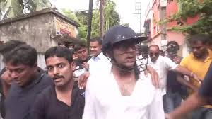 Eggs, stones thrown at TMC MP Abhishek Banerjee, locals raise 'chor chor' slogan
