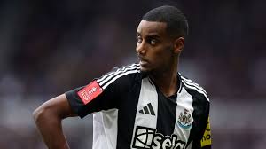 Alexander Isak next?! Liverpool to target Newcastle striker after Florian Wirtz deal with Reds willing to sacrifice two stars in effort to raise funds for Swedish star