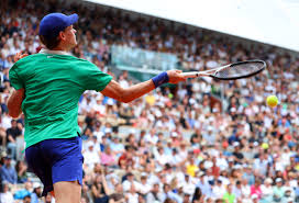 Jannik Sinner previsto per regnare nelle prossime settimane come numero 1 al mondo da Mats Wilander.