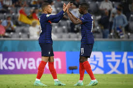 ¡Mbappé al Rescate! Francia vs Islandia: Duelo Épico por el Mundial - Imagen principal del artículo