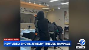 Violent Smash-and-Grab at Orange County Jewelry Store Leads to Arrests