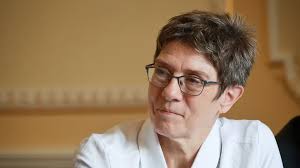 annegret kramp-karrenbauer