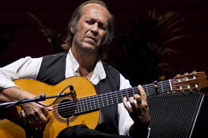 Paco de Lucía, el genio del flamenco pobre que se casó en secreto con la hija de un general franquista | Famosos