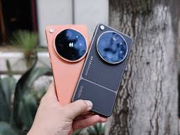 Probé antes que nadie en el planeta el celular que quiere conquistar la fotografía móvil: OPPO Find X9 Ultra