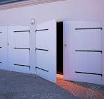 Porte de garage battante PVC - Ext rieur jardin