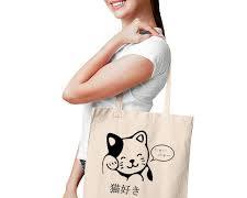 tote bag with a cute cat characterの画像