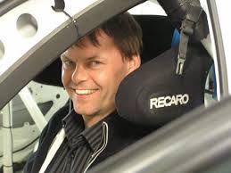 Rene Rasmussen prøvede straks sin nye &#39;arbejdsplads&#39;. (Foto: Motorsporten.dk) - Rene-Rasmussen_02-%5BMotorsporten-dk%5D