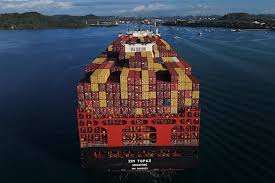 Why are businesses paying millions to cross Panama Canal amid Strait of Hormuz tensions?