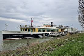 What Travel Advisors Need to Know about Trafalgar River