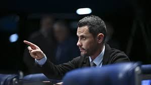 Republicanos barra candidatura de Cleitinho ao governo de Minas