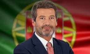Candidato de extrema direita lidera primeiro turno das eleições presidenciais em Portugal