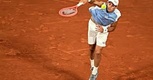 French Open 2026 live updates: Quarterfinals latest with Berrettini and Arnaldi on court after shock Sabalenka exit