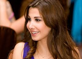 ... &quot;Ah w Noss&quot;, &quot;Lawn Ouyounak&quot;, and &quot;Inta Eih&quot; at which point Nancy had established pop icon status in the Middle East. Cute Smile Nancy Ajram - nancy-ajram-133052