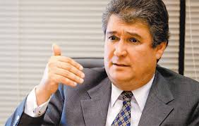 Mauro Ricardo Costa, secretário de Finanças de Serra, disse que se sente traído e - 10357513