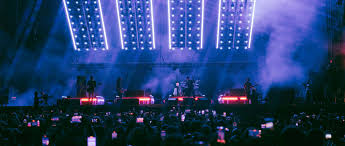 THE STROKES ANNOUNCE FIRST DUBLIN SHOW IN 20 YEARS AT 3ARENA