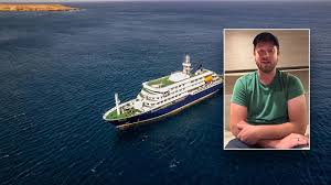 Cruise ship passenger describes uncertainty after 3 deaths amid hantavirus probe