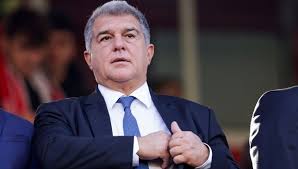 هشدار بارسلونا به خولیان آلوارز: پیشنهاد ما ابدی نیست