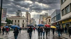 Previsão do tempo em Curitiba (PR) hoje: veja como fica o clima nesta quinta-feira