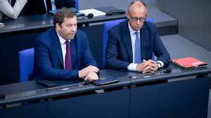 Klingbeil fordert Beitrag von Allen: Was bedeutet das für Deutschland? - Imagen principal del artículo