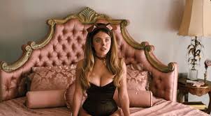O "símbolo sexual" Sydney Sweeney e o preço das cenas ousadas.