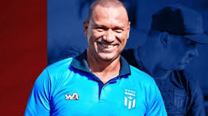 Maricá FC oficializa saída de Reinaldo Oliveira e volta de Marcus Alexandre