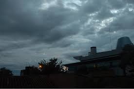 Lunes con ambiente caluroso y lluvias dispersas en varias zonas del país, prevé Meteorología
