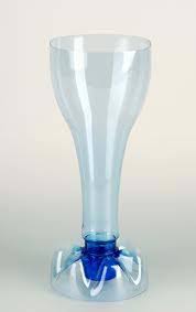 Resultado de imagen para reciclaje con botellas de plastico