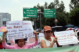 Quita Sección 9 de la CNTE bloqueo en Avenida Universidad