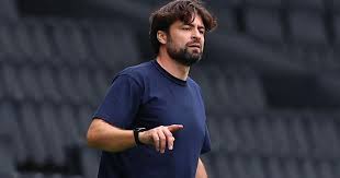 Russell Martin fumes at Leicester’s failure to see off 10-man Barnsley