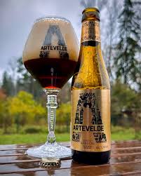 maltytasker - | Artevelde Grand Cru / Stadsbrouwerij Artevelde / 🇧🇪 / Belgian Strong Dark Ale / 7.3% Winter means one thing: Belgians. Digging deeper into the range from @artevelde_brewery, this time